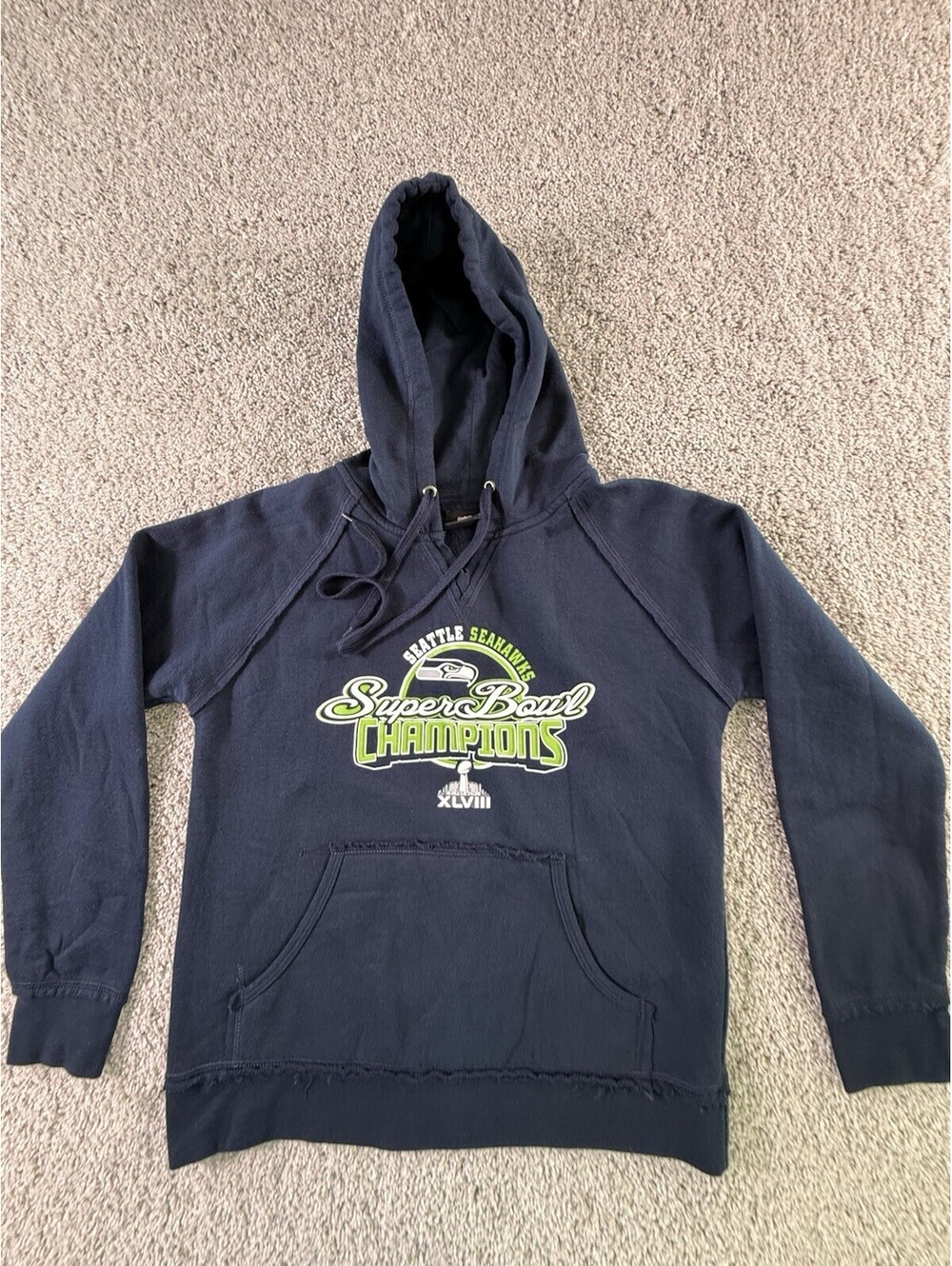 Seattle Seahawks Hoodie Women’s Size Small NFL Team Apparel